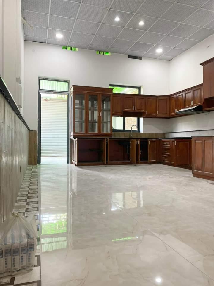 z5381976437128_d49c7da609e267636444f3efbe4d9fae