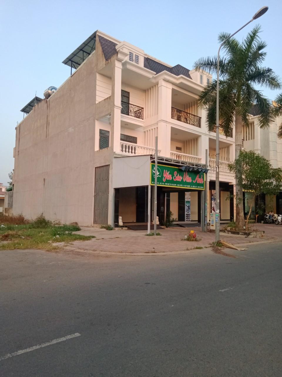 z5381976448291_02b3ad986ed08ee2104ffde05aa116b1