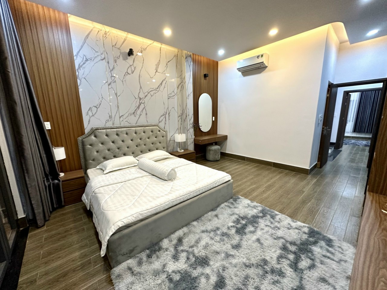 z5384850895706_852d9b4abde7d78ab832955226fffb56