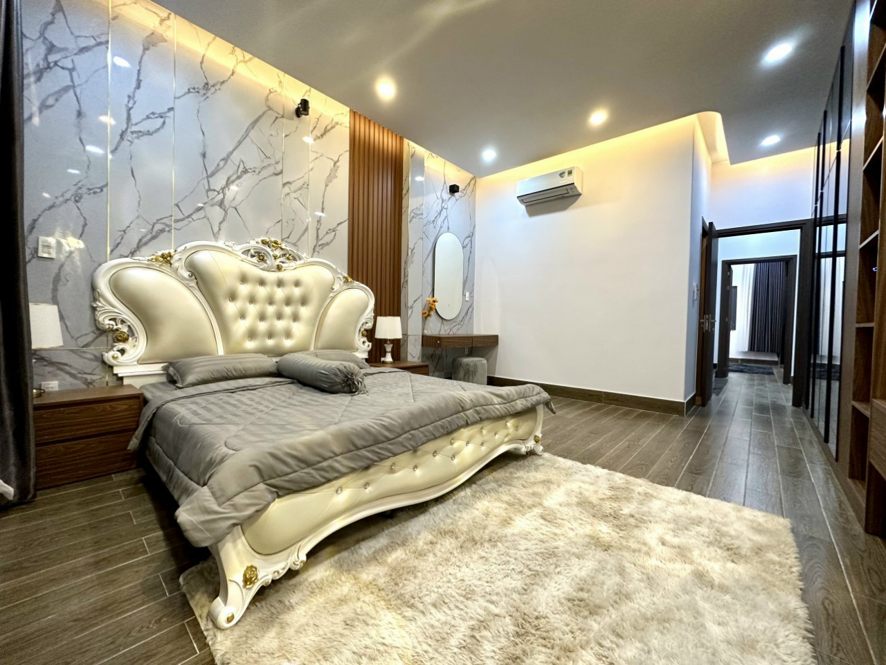 z5384850895728_300472af241dc90e55bed88c49eb5c06