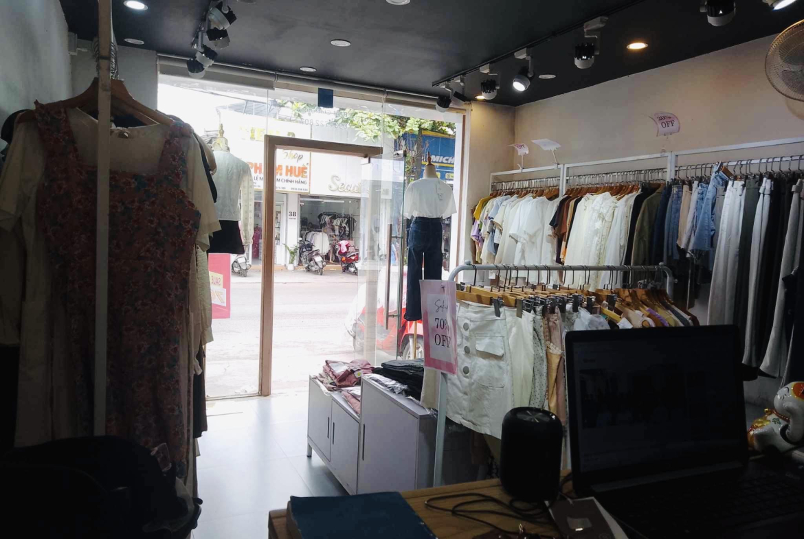 z5385139397915_01c1d8e6dd7f01cc6fda6ac3b35fe29a