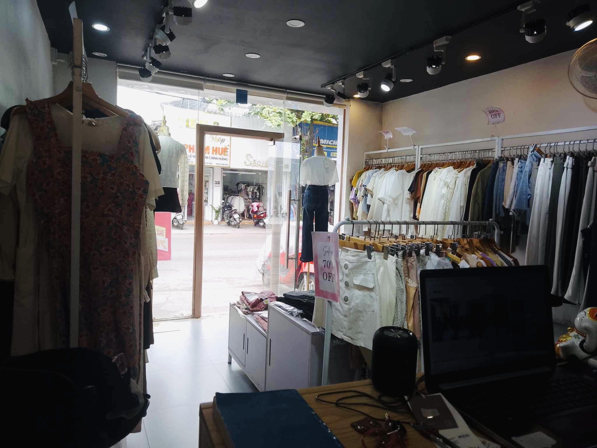 z5385139397915_01c1d8e6dd7f01cc6fda6ac3b35fe29a