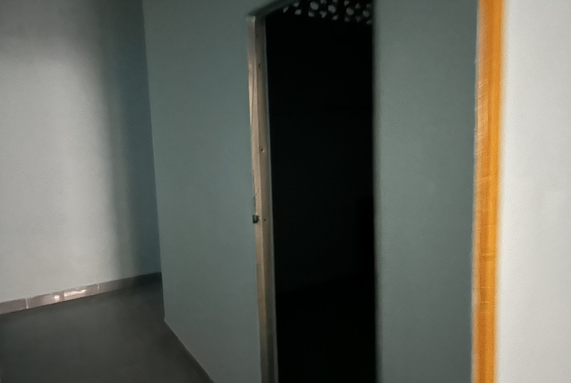 z5385142816299_ce45819fb61fb961725e527bdb254c38