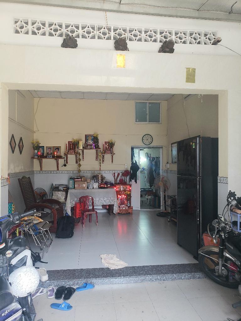 12tl-D5C35A98-luaumcdo_8_luaumcit