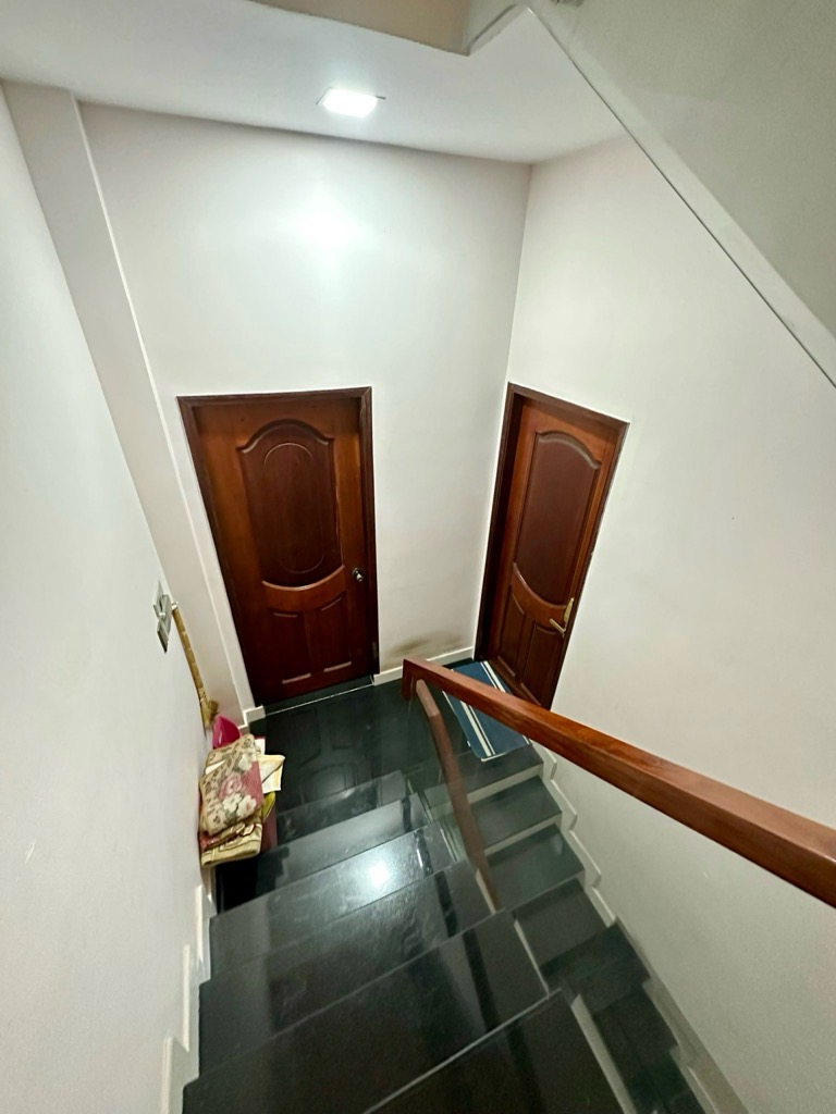 2db1-9D306E16-lw9dvhx6_13_lw9dvi5u