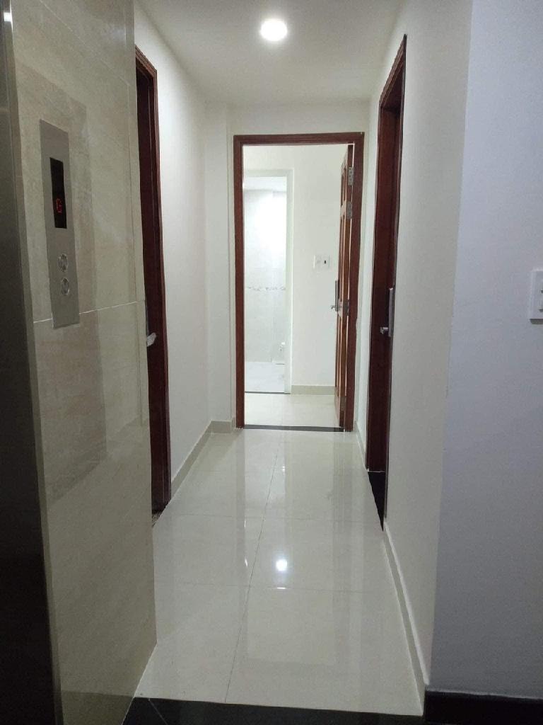 2hew-EC98A476-lujimfez_14_lujimfmk