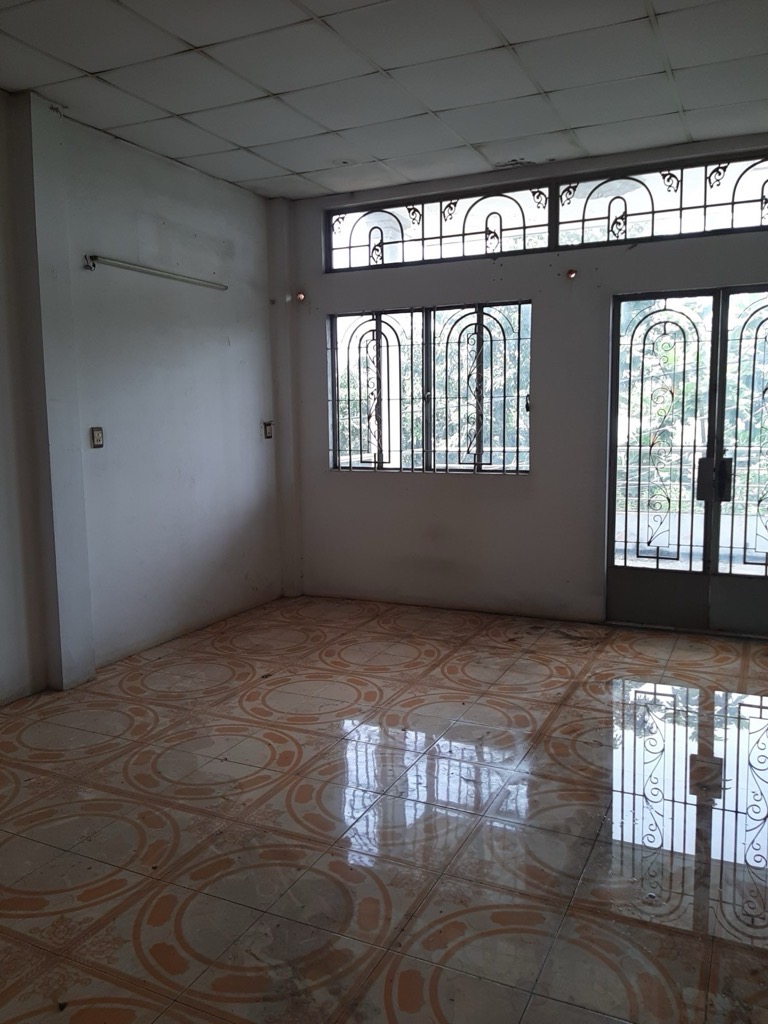 2hfk-55D8CC09-lwk7r9ta_13_lwk7ra25