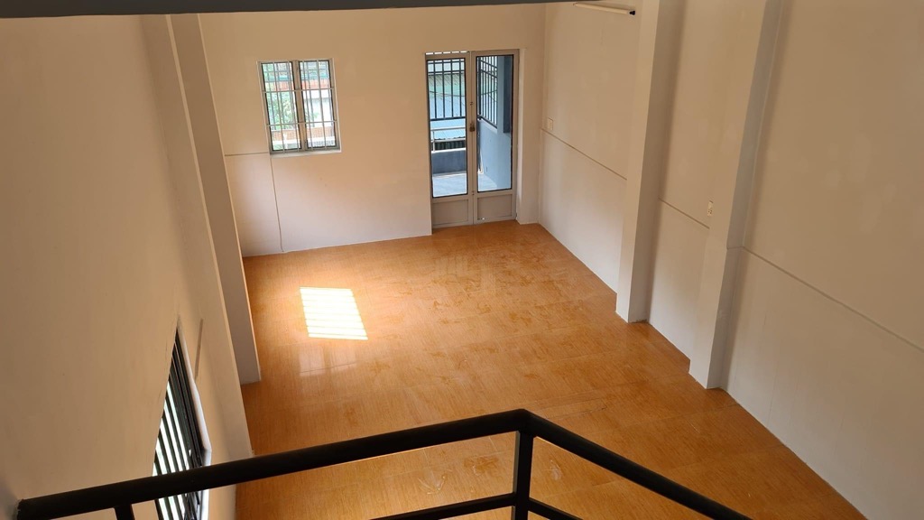 2hfk-81EC9E3B-lvozdgw6_9_lvozdh25