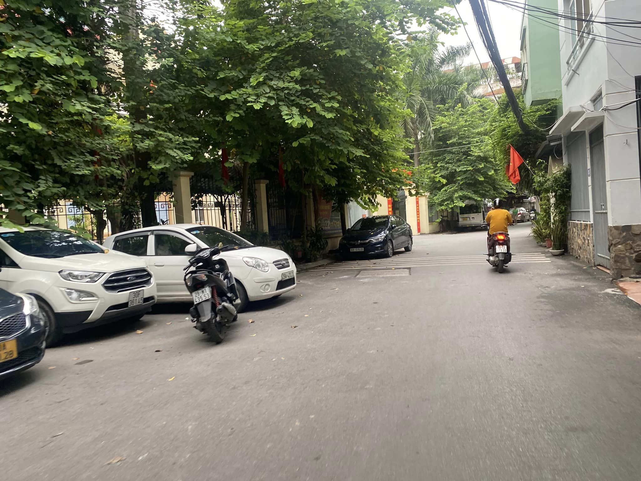 371929097_847518403667649_5820730429925636195_n