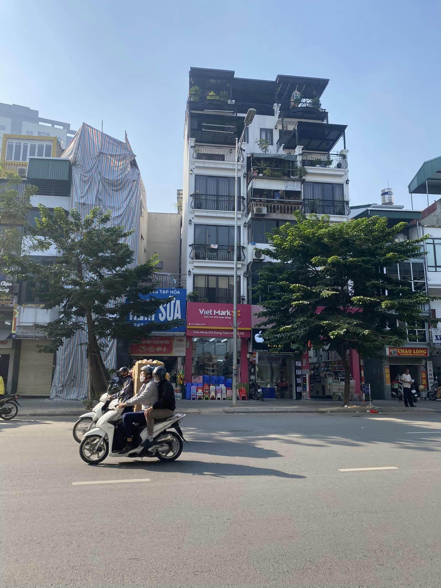 404408371_375894454814815_8550562376811283931_n