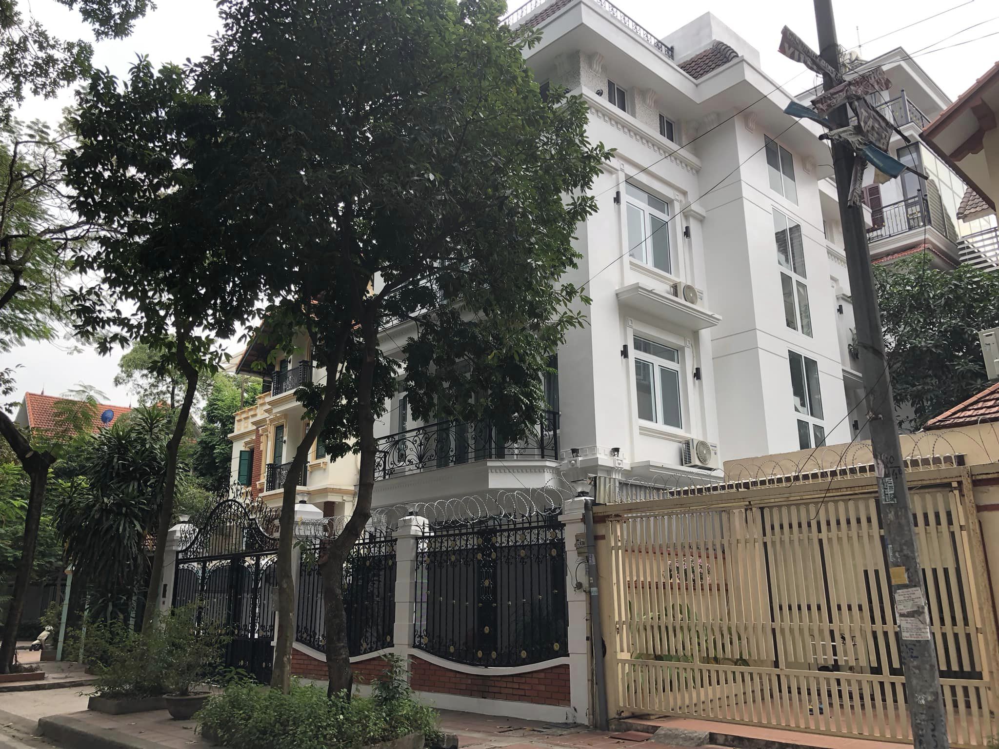 418275678_6867375883360885_6137531593833999218_n