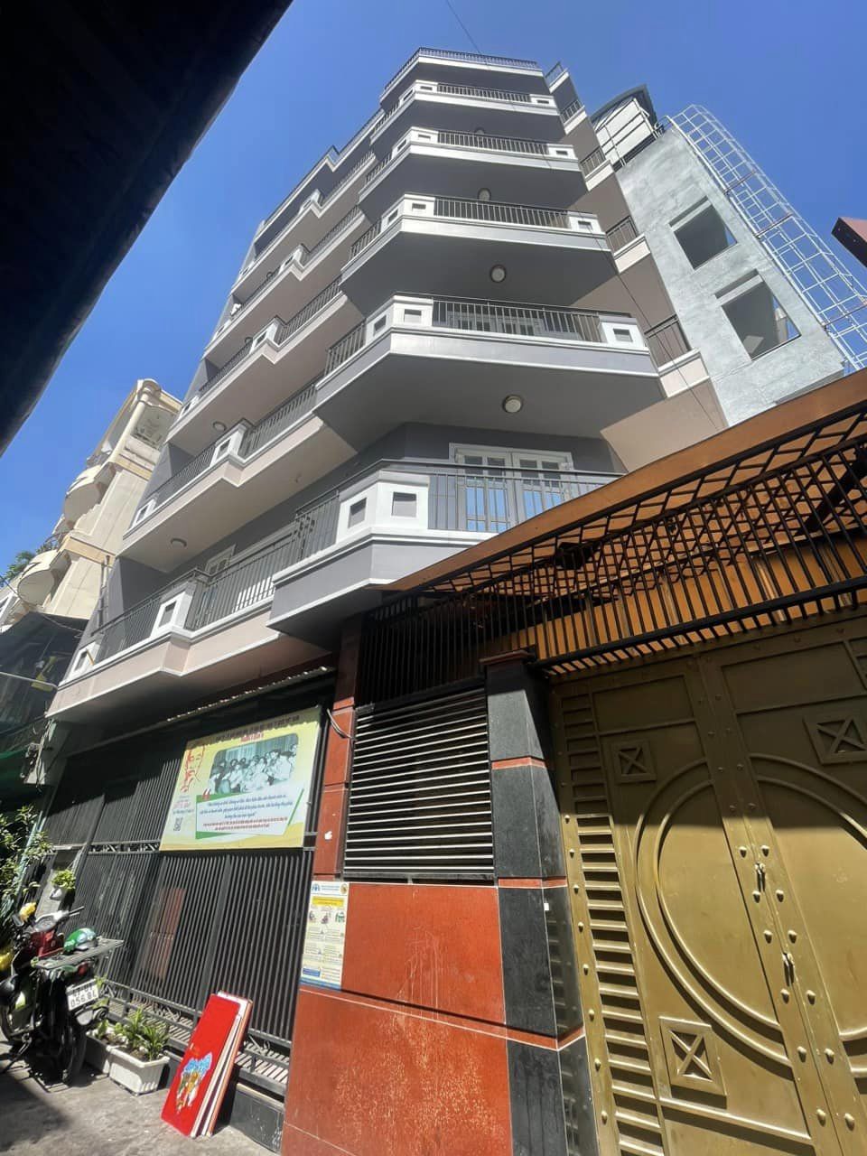 438303880_920028846469939_540838246194624725_n