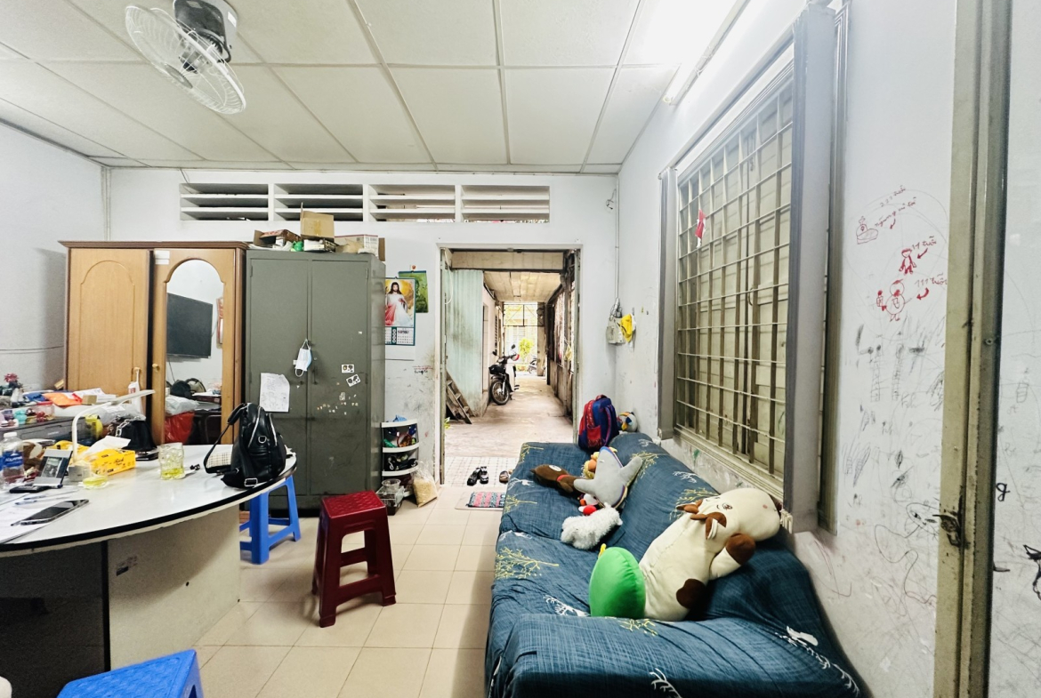 5006eabf27addc4e6891d2a806d3769a