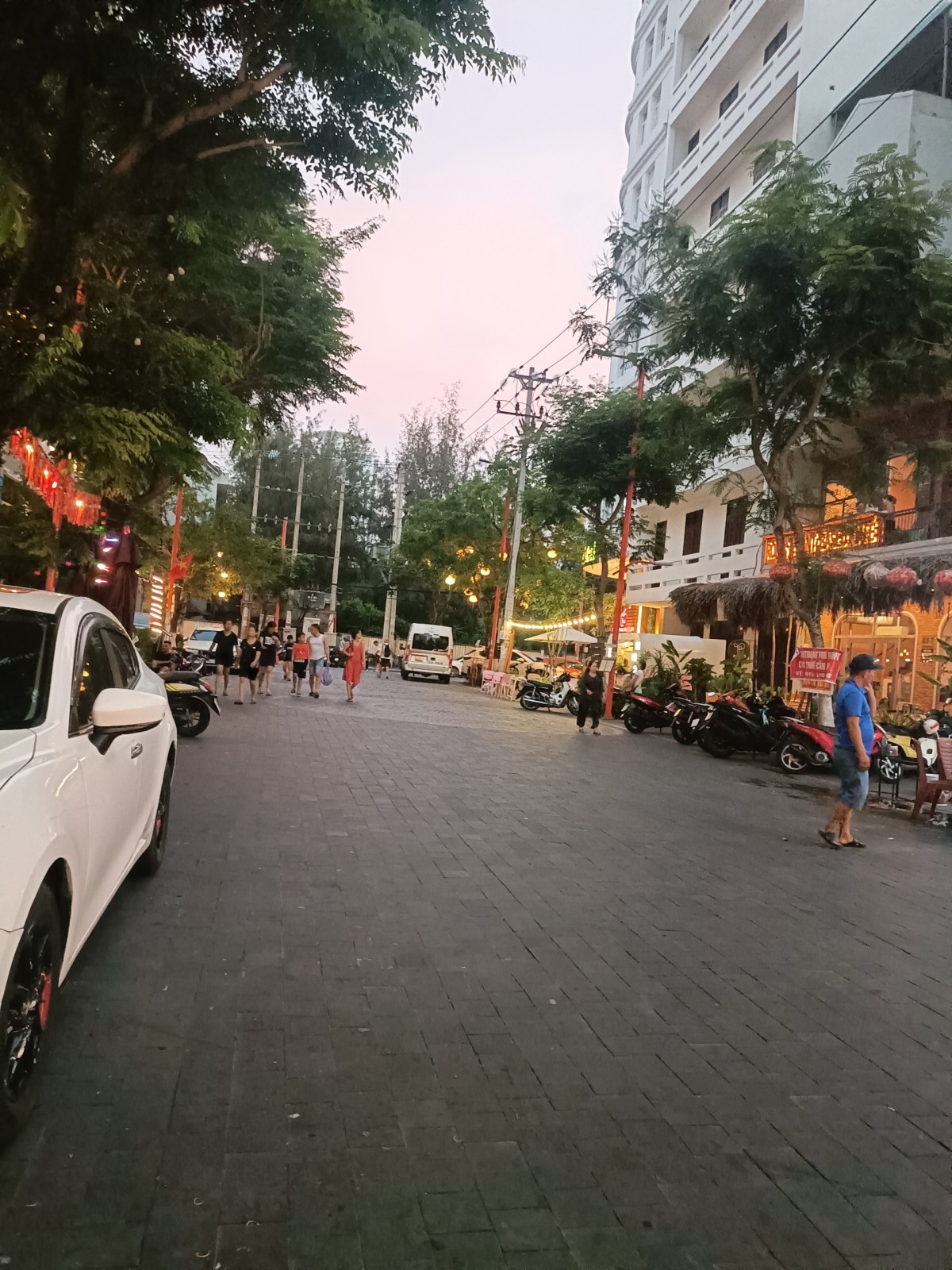 8224b3da1d119a71183fd8b9f56a3bdf