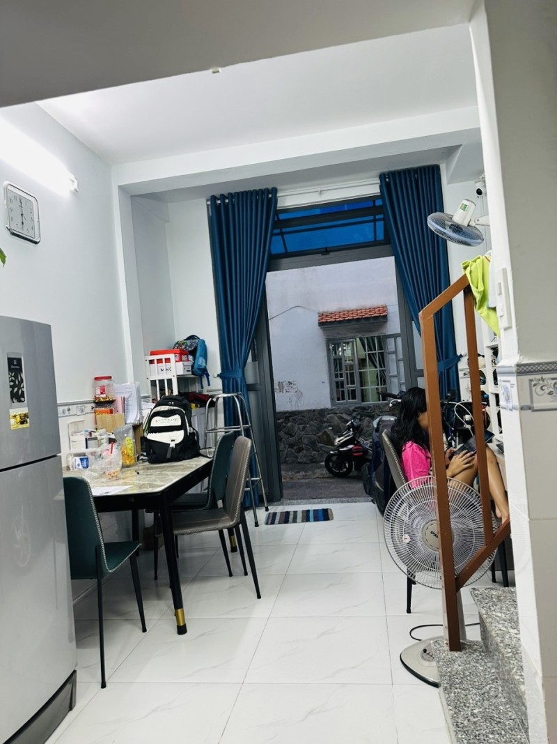 BAN NHA TAN BINH PHAM VAN HAI (6)