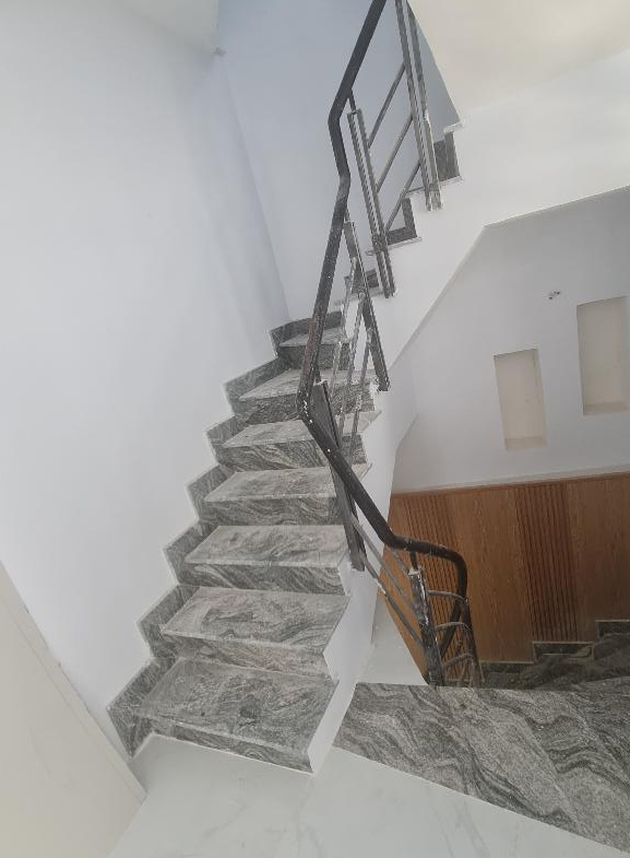 ban nha binh tan ba hom 0905141561 (3)