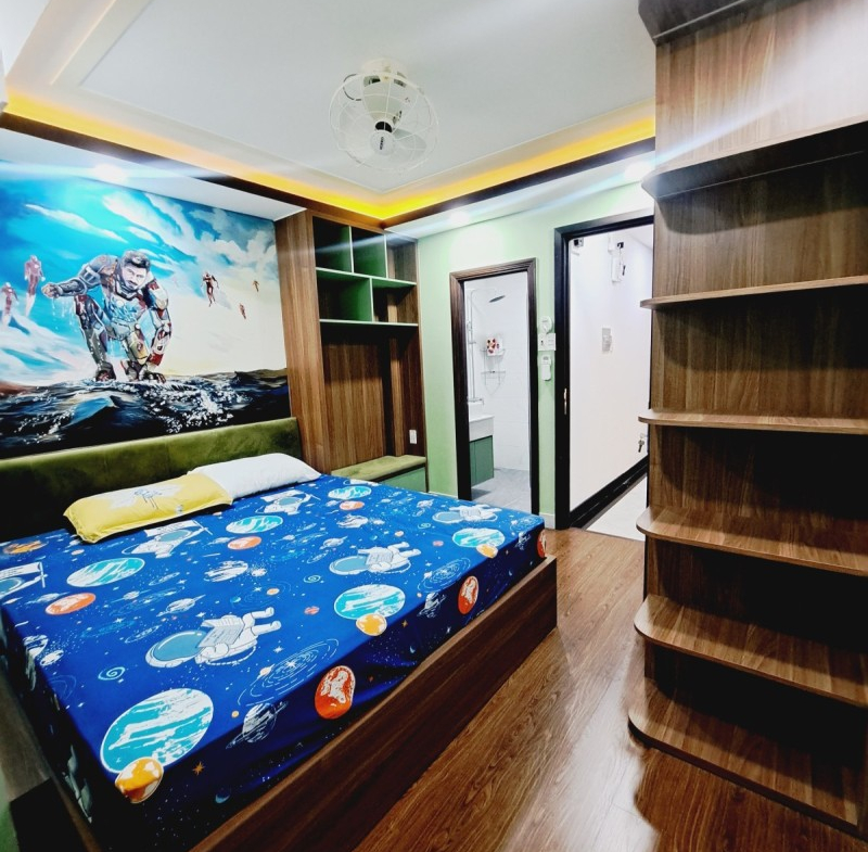 ban-nha-hoa-hao-quan-10 (1)