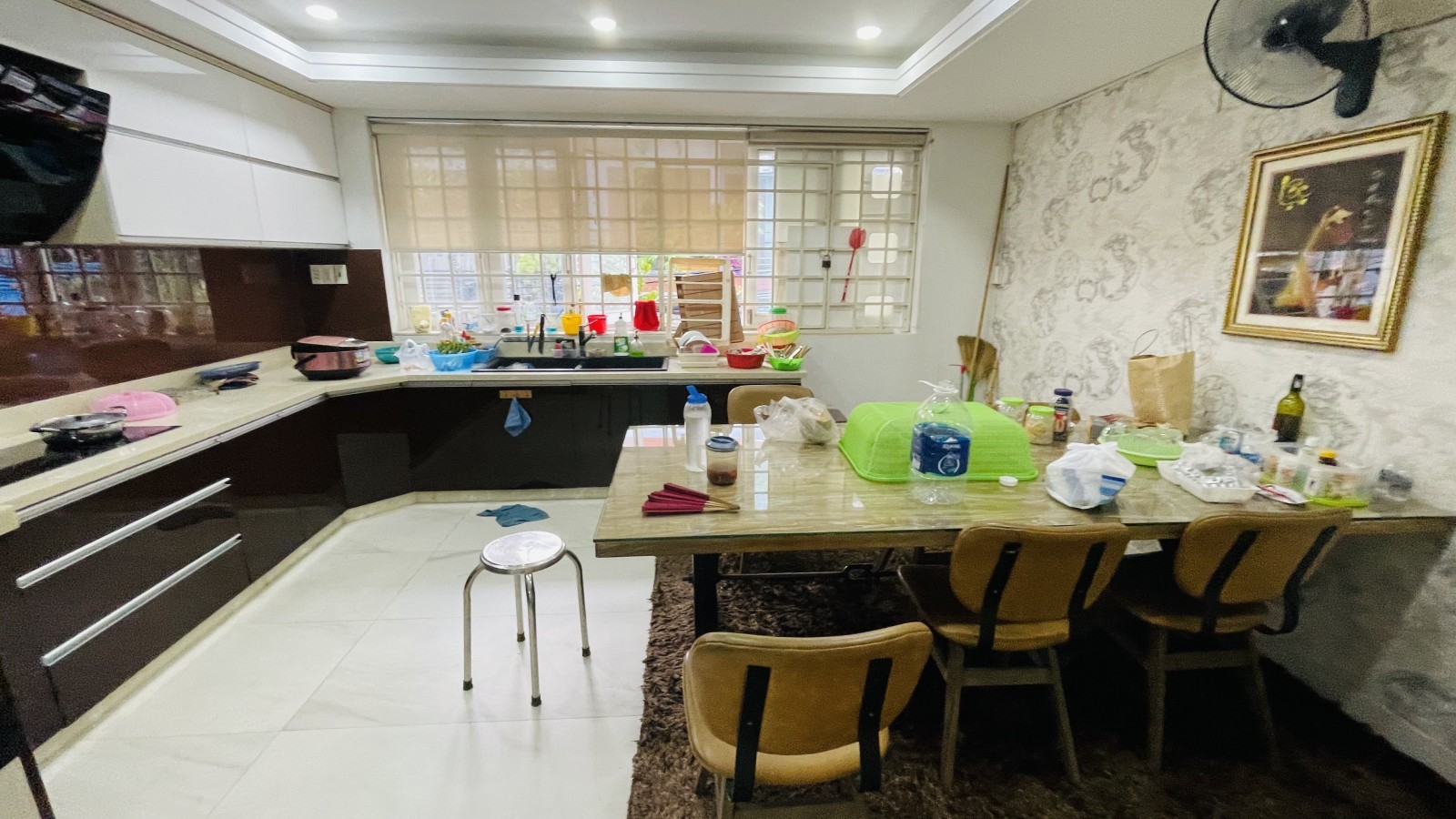 ban-nha-quan-tan-binh-duong-ly-thuong-kiet-can-ho-dich-vu-hem-xe-hoi-nha-duoi-14ty