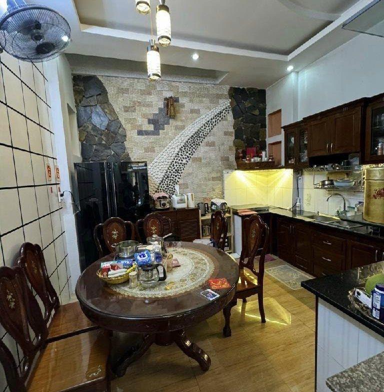 ban-nha-rieng-phuong-binh-tho-thu-duc (12)