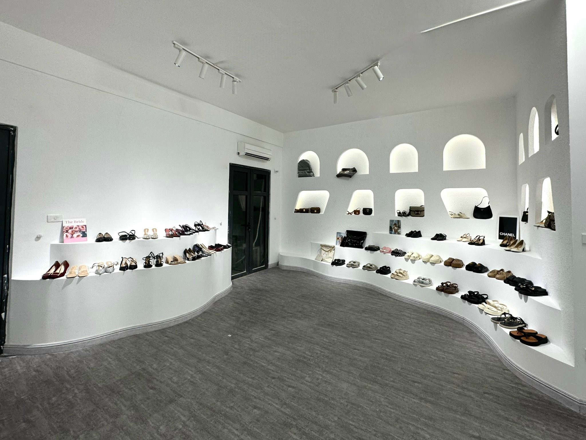 cc718e96-e37a-4c4e-bc7e-5b2ddd12a58e