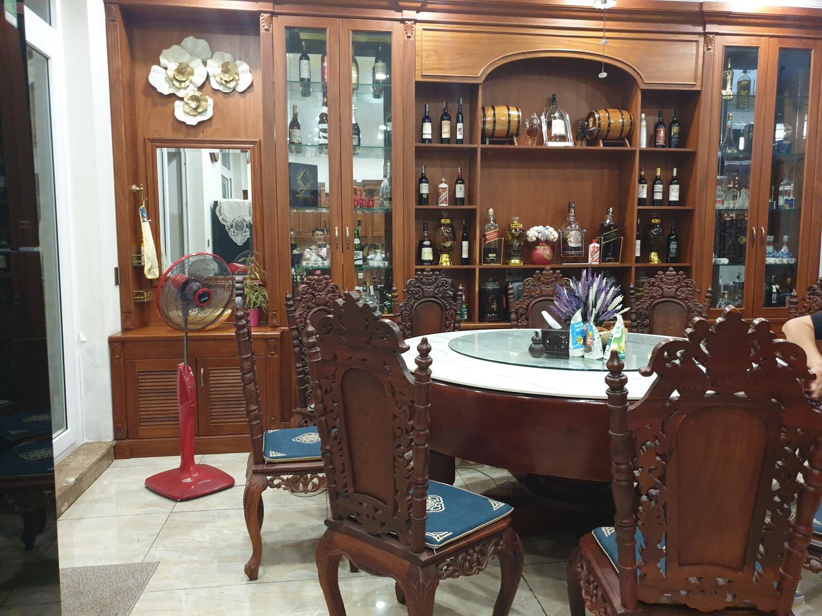 dad396ae-6813-4533-93a0-73cf27940a77