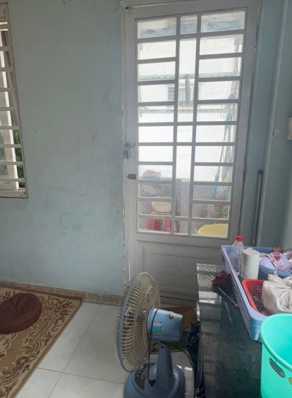 iny-64906E3F-luxytqla_11_luxytqx4