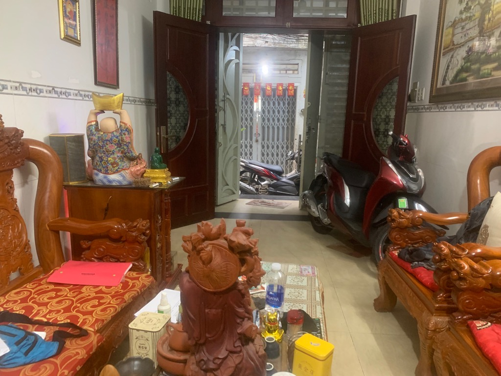 iny-A97931E3-luxyigmo_10_luxyigr5