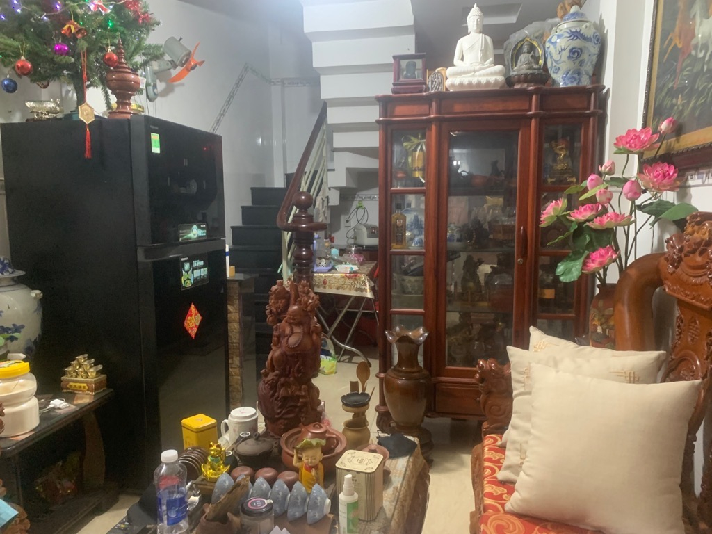 iny-A97931E3-luxyigmo_8_luxyigqd