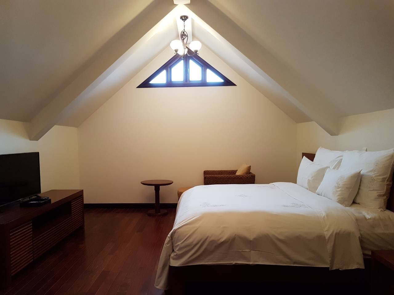 z3843219682565_c928c02519c5a1f9f434740ef3ed1209