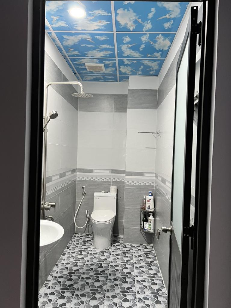 z5327755124935_e73b12ad08cf2ab783d84d9cc70de66e