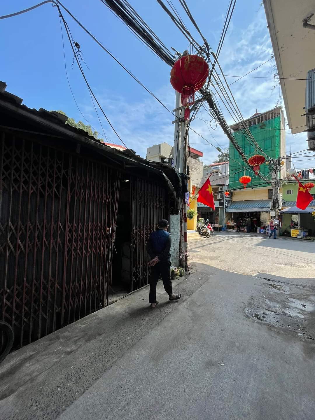 z5346490297301_45f82cac01113eaa38bb257d6b55e82b