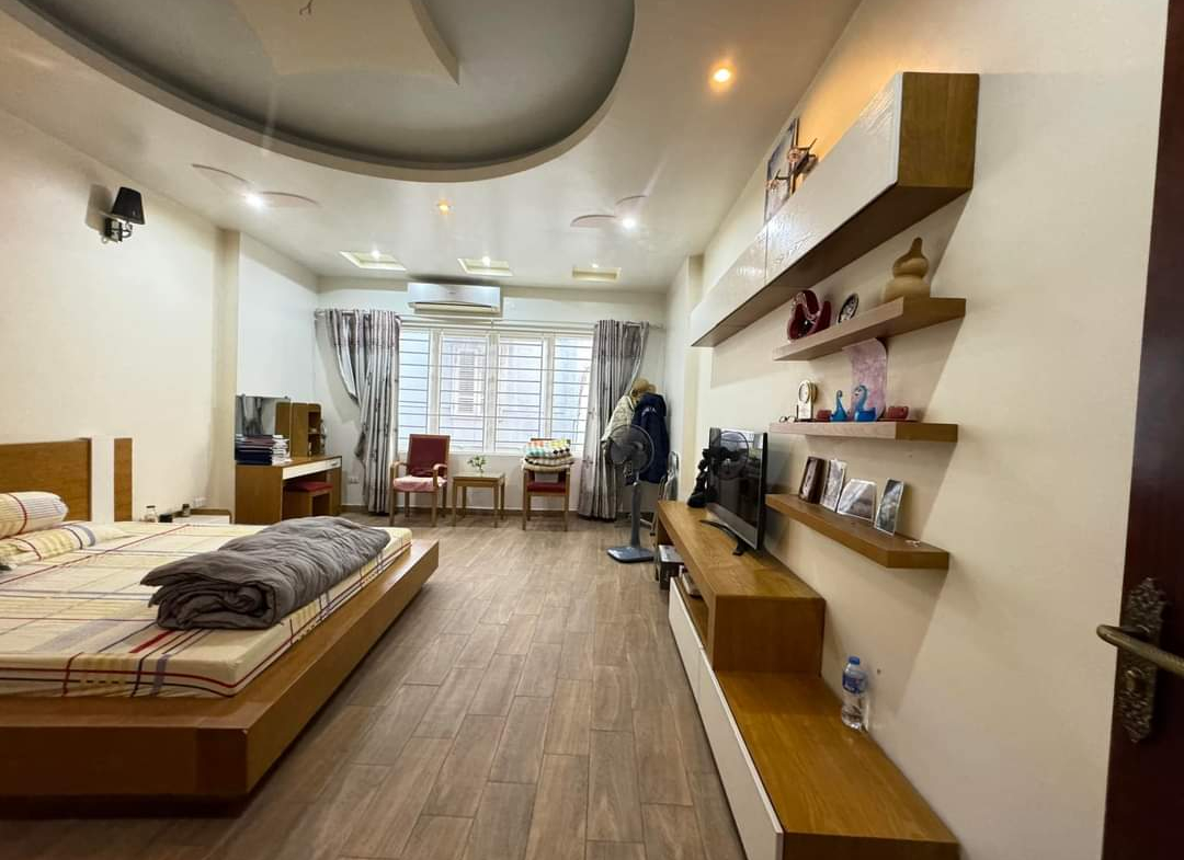 z5349813922252_7d34d854650e5d82d3384487bca6ce51