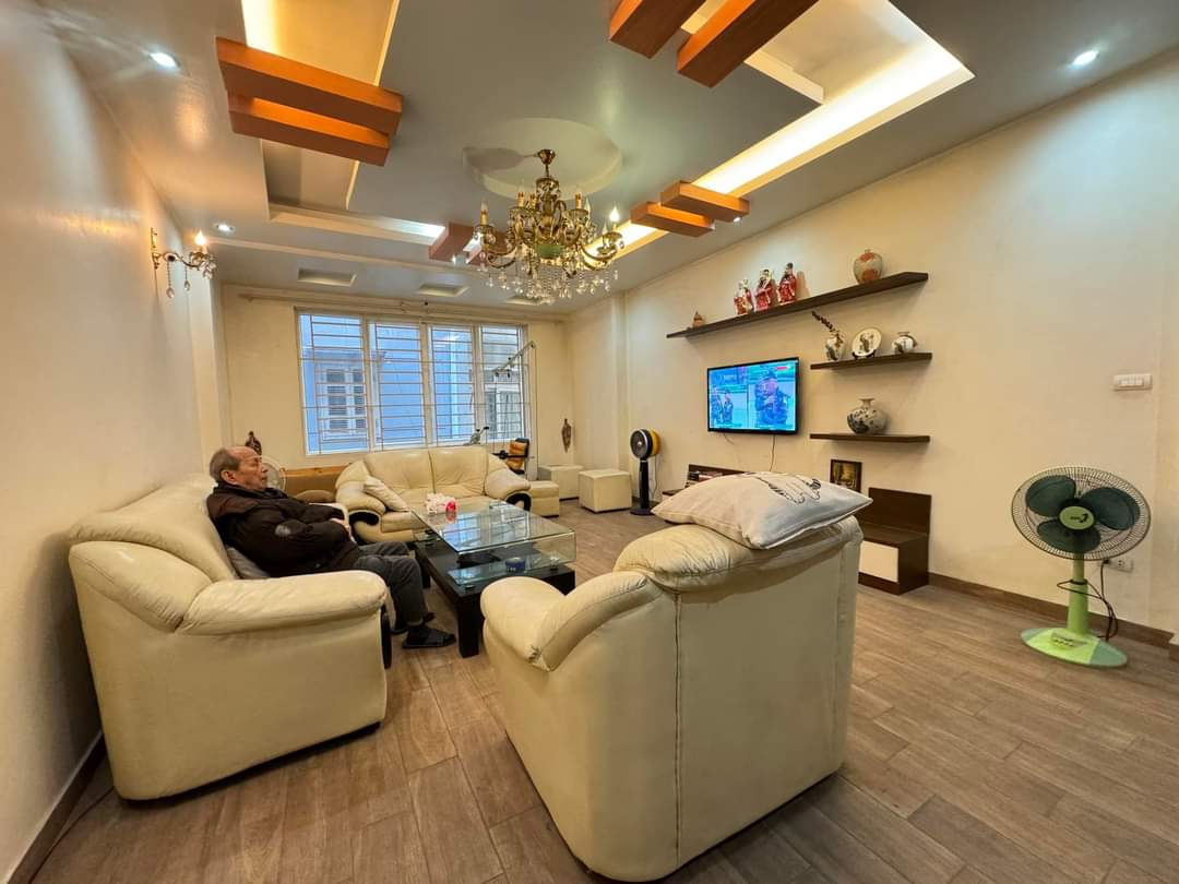 z5349813931471_3a9be612dec8d8834c3733570368de45