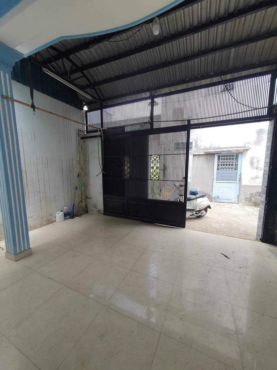 z5350750135817_bacdfc75975c7ca589a8a5cbf1ca9ef1