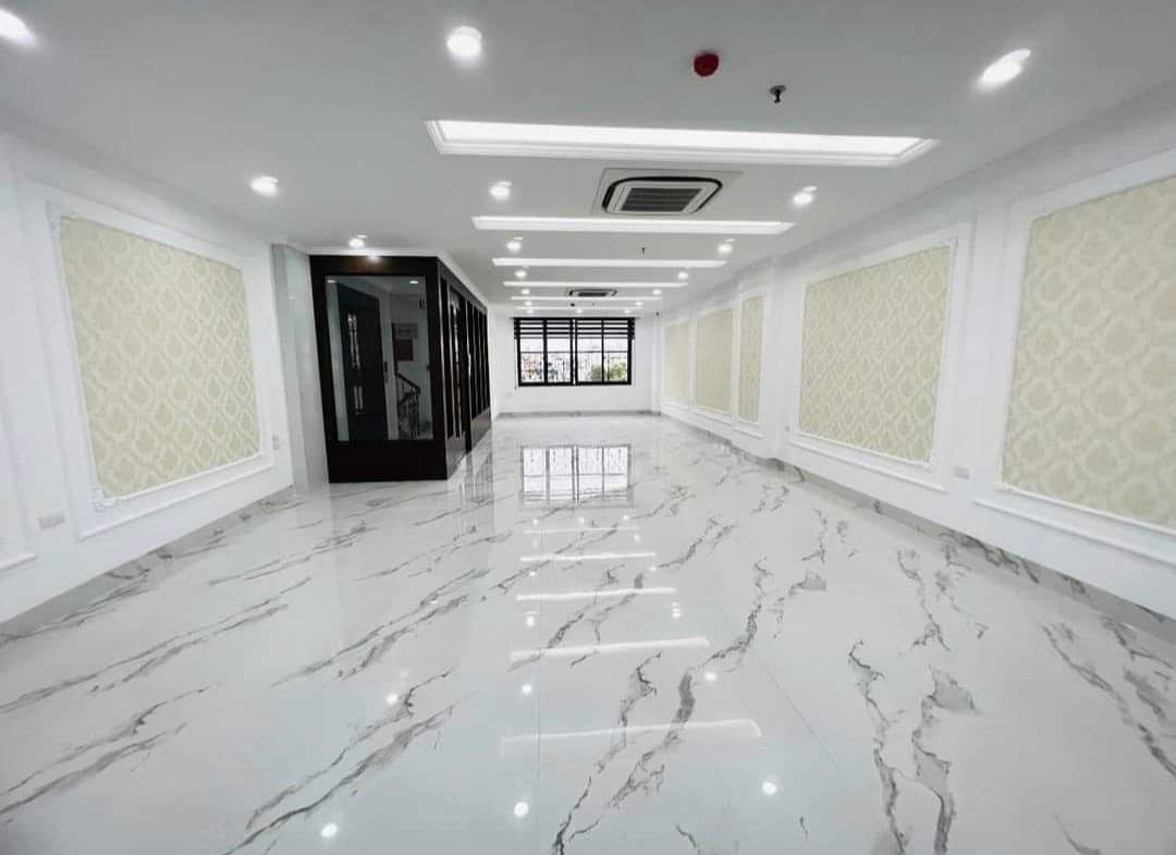 z5357858783027_635aef665439e2b453260be20625e181