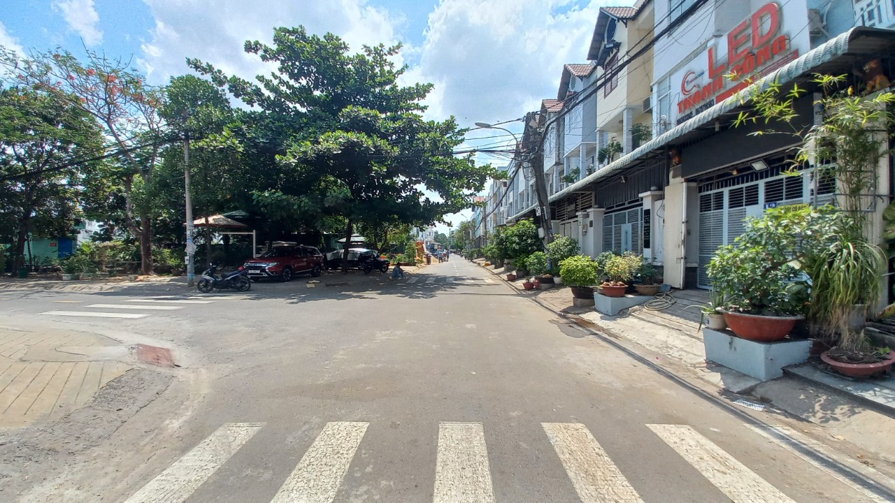 z5390827930559_12fa9b35392b5d057ac4d86b93f1569a