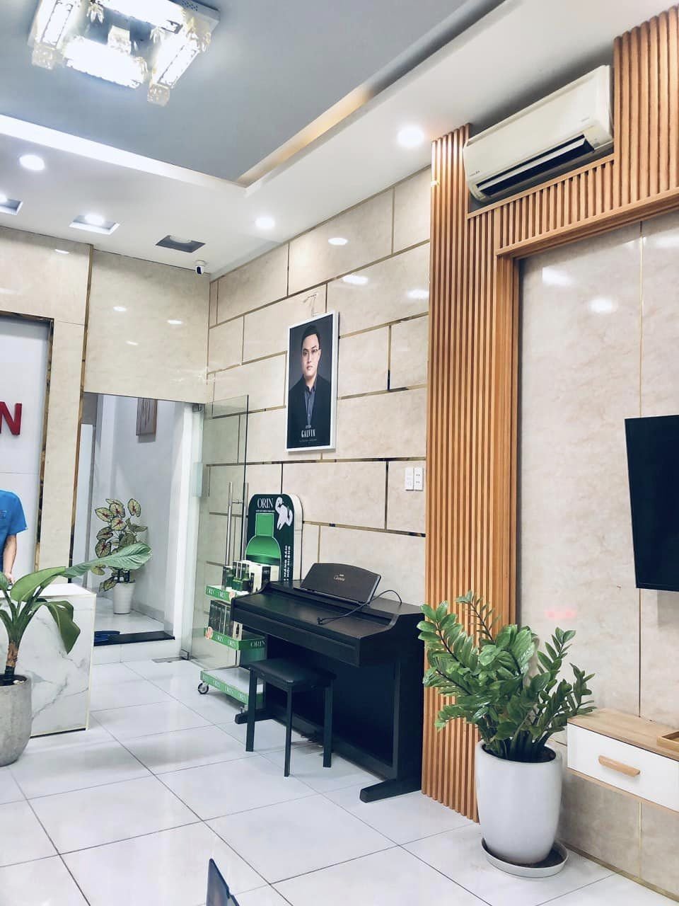 z5400348217577_7181acbb331ee24808241ee9dac824cb