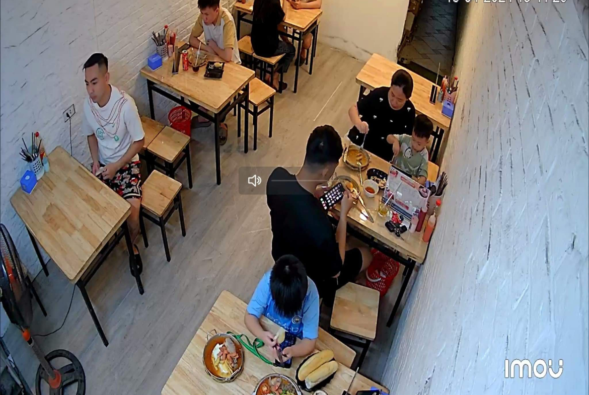 z5400855468830_5dcad23e932e717178e93cdee0e78338