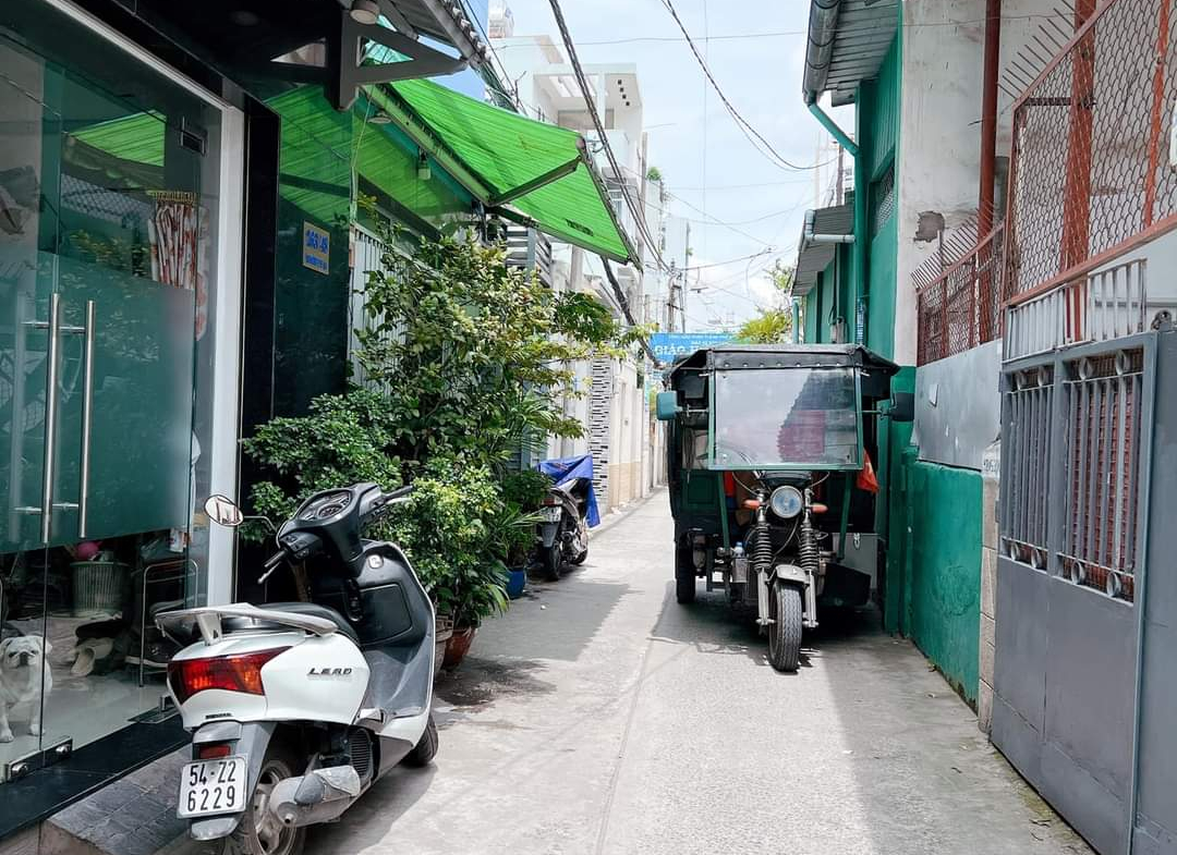 z5401406755857_377d3f0b12943b972f5f6cb20344ad5f