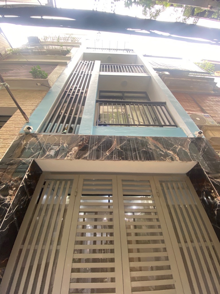 z5404711627208_ddc28417a4824f473f1171572e6176db