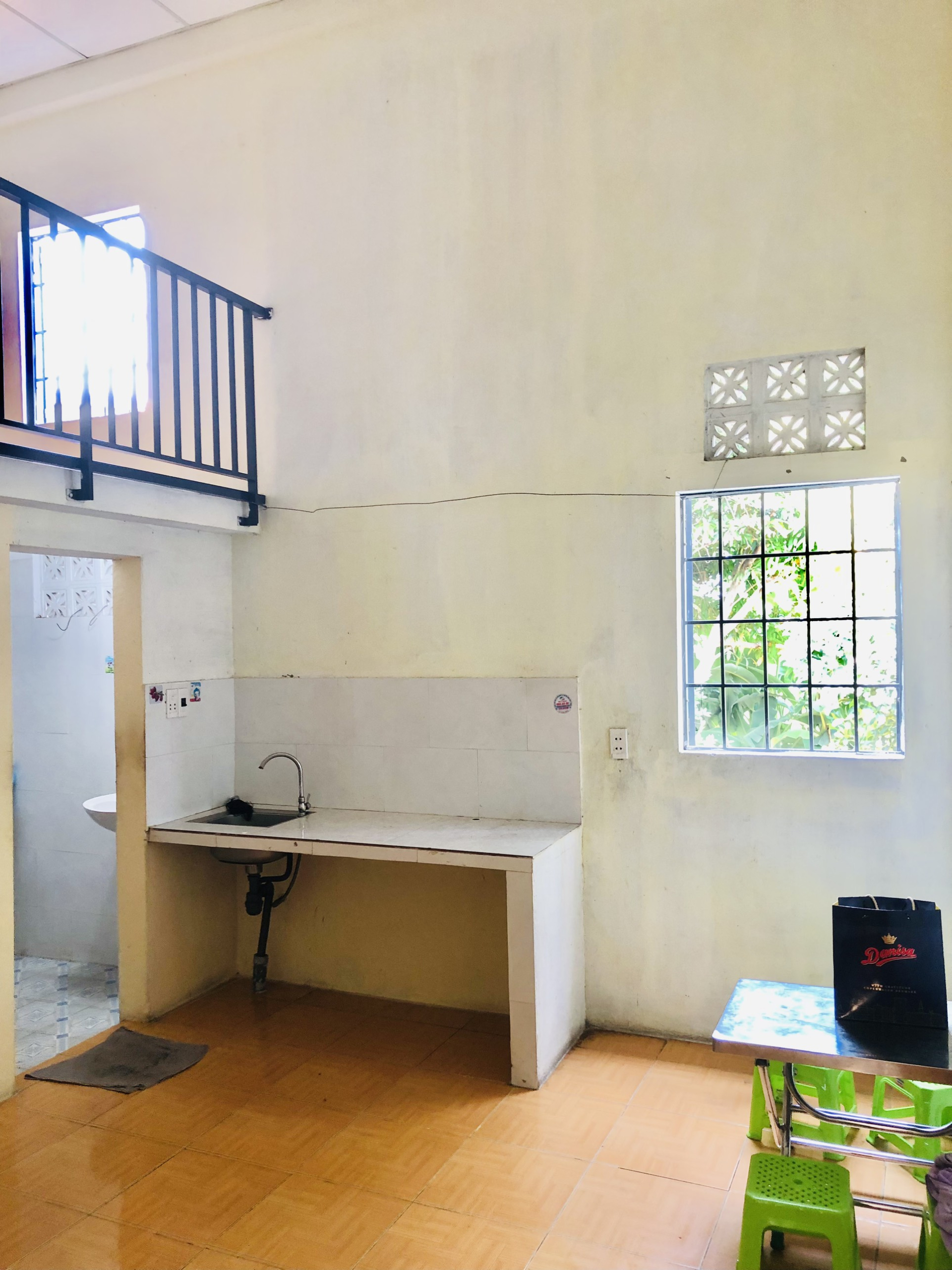 z5407136982792_5a2f5128f12f9bb81b68d35edf64a3cb