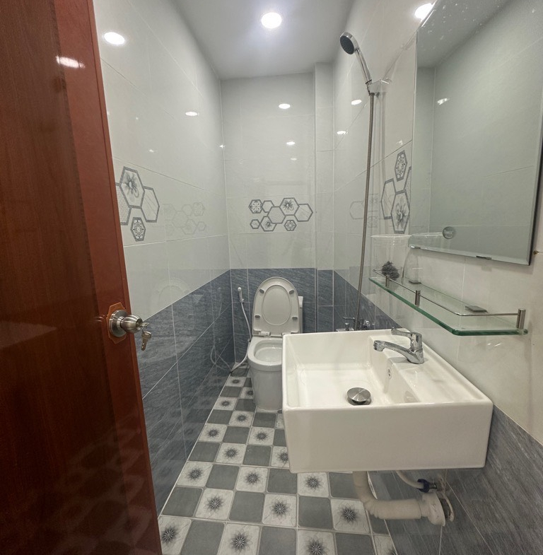 z5407980951403_9b44e8c305be3e2407a06a89b5fd149b