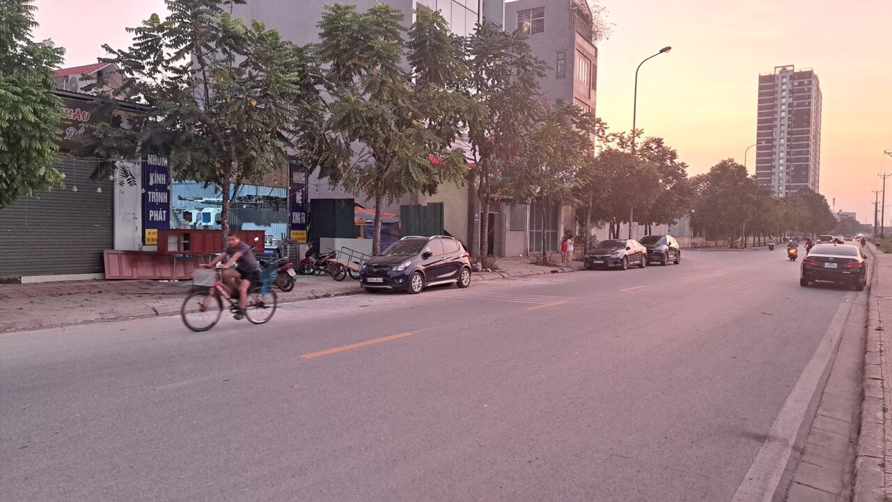 z5409527394366_c64a4cfb13d7e825f3b5619a18c225a0