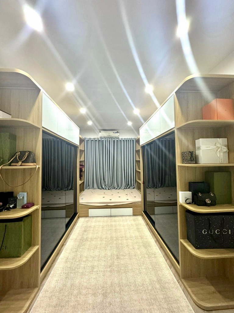 z5409907814127_d05317cf9831520de0084833f4463004