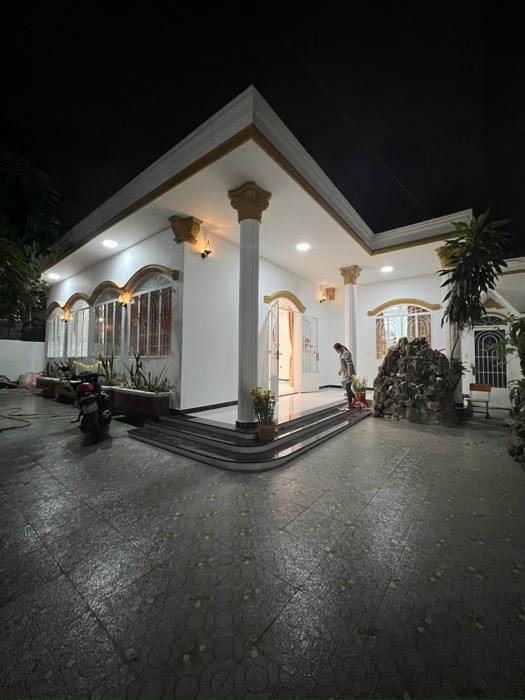 z5410574674749_6f8563e15abb94839e787f646c57707f