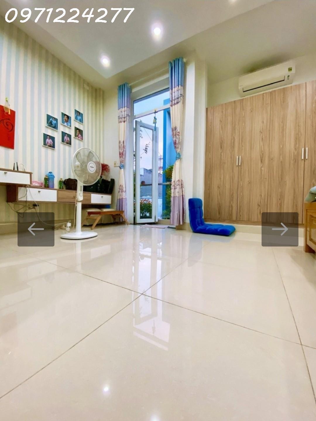 z5410628873709_1dfbc239af7f4297c38587385f2093d3