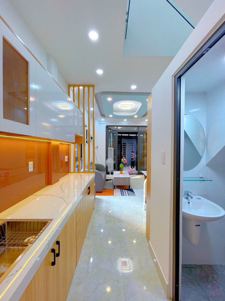 z5412203675362_29718a0ab632d105fb362e8996b1b343