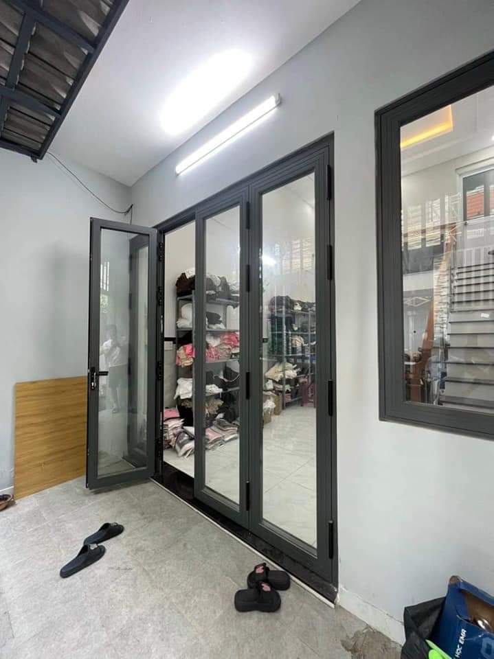 z5412704730519_73e000e3f88940d0836cfbd39d38e2e2