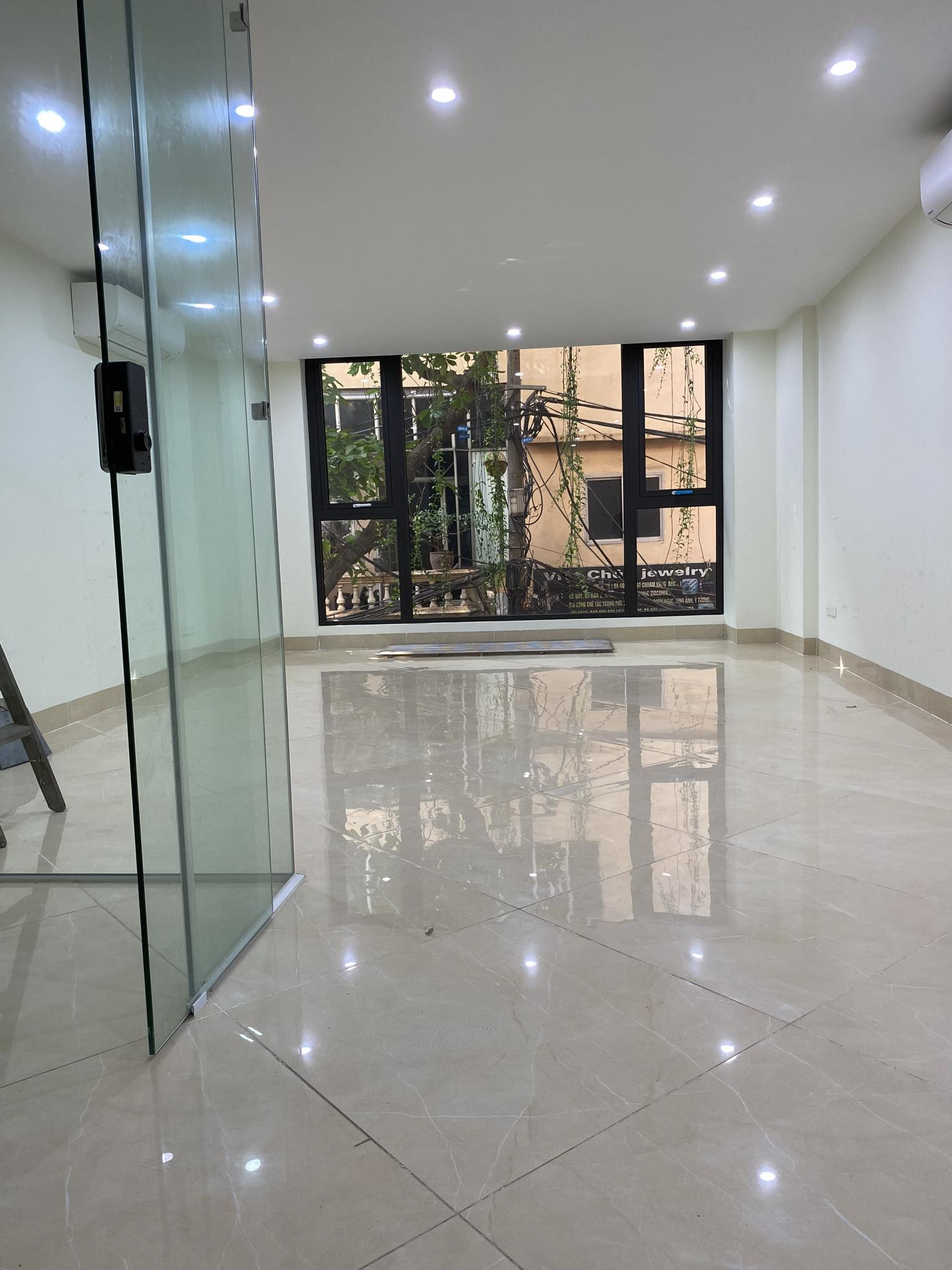 z5412970152602_c82d11054e7e6234f6253e39cf627d47