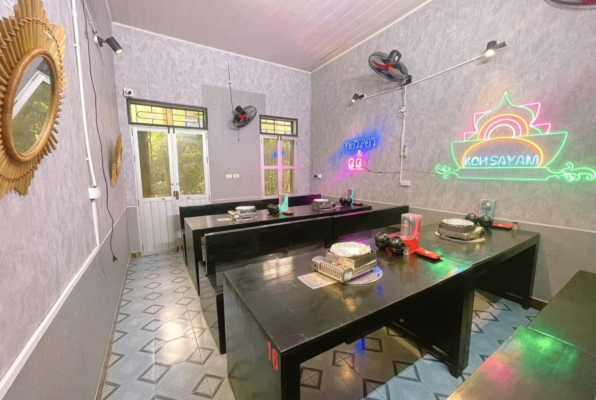 z5413576409247_78fc7bebb44e09ecbefe63d8a18247cd